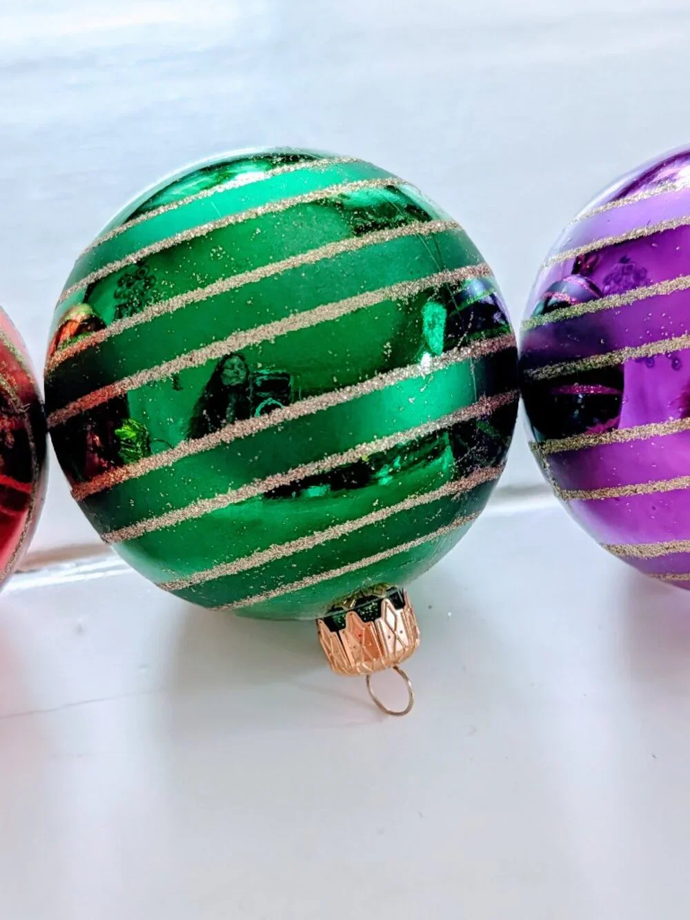 Set of 4 VTG GKI Bethlehem Glass Shatterproof Ornaments Classic Italian Romania